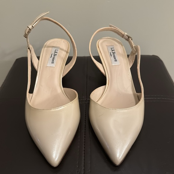 LK Bennett Patent Leather Pointed Toe Kitten Heel Slingbacks - Picture 2 of 13